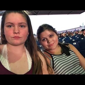 Meet your Posher, Jenna